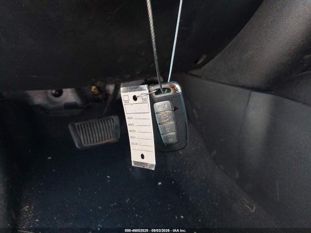 Продажа на аукционе авто 2011 Kia Soul +, vin: KNDJT2A24B7294777, номер лота: 46002520