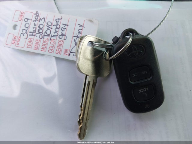Aukcja sprzedaży 2003 Toyota Tundra Sr5 V8, vin: 5TBBT441X3S417064, numer aukcji: 46002529