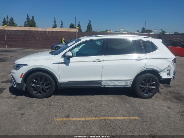 Продаж на аукціоні авто 2022 Volkswagen Tiguan 2.0t Se, vin: 3VV3B7AX3NM056922, номер лоту: 46002552