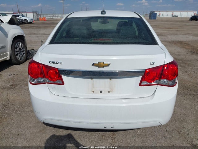 46002578 :رقم المزاد ، 1G1PE5SB3F7170275 vin ، 2015 Chevrolet Cruze 2lt Auto مزاد بيع