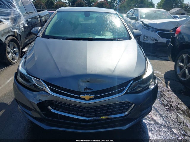 46002588 :رقم المزاد ، 1G1BE5SM4J7160617 vin ، 2018 Chevrolet Cruze Lt Auto مزاد بيع