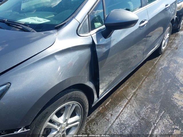 46002588 :رقم المزاد ، 1G1BE5SM4J7160617 vin ، 2018 Chevrolet Cruze Lt Auto مزاد بيع