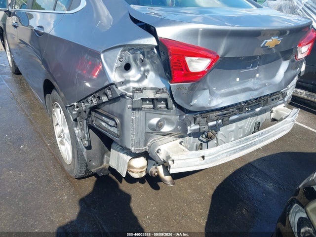 46002588 :رقم المزاد ، 1G1BE5SM4J7160617 vin ، 2018 Chevrolet Cruze Lt Auto مزاد بيع