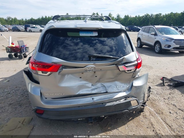 5TDJZRFH4HS365852 Toyota Highlander Xle