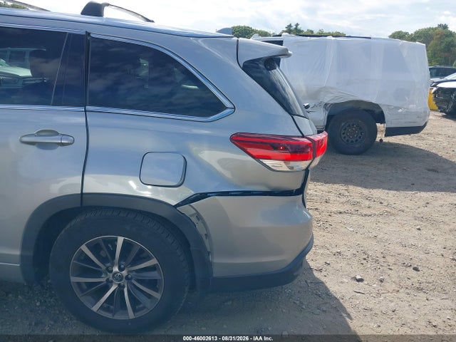 5TDJZRFH4HS365852 Toyota Highlander Xle