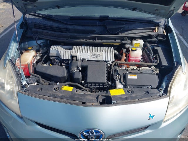 JTDKN3DU9E1769977 Toyota Prius Three