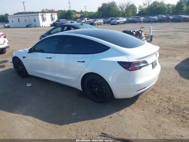 5YJ3E1EA2NF119702 Tesla Model 3 Rear-wheel Drive
