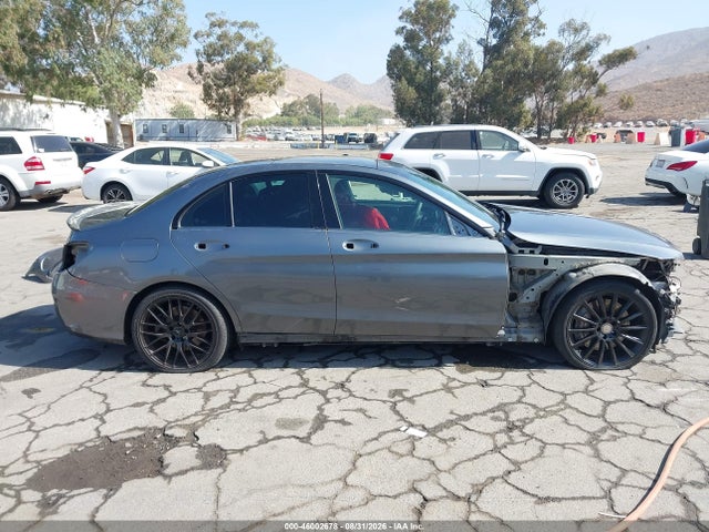 46002678 :رقم المزاد ، 55SWF6EB0HU186110 vin ، 2017 Mercedes-benz Amg C 43 4matic مزاد بيع