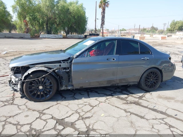46002678 :رقم المزاد ، 55SWF6EB0HU186110 vin ، 2017 Mercedes-benz Amg C 43 4matic مزاد بيع