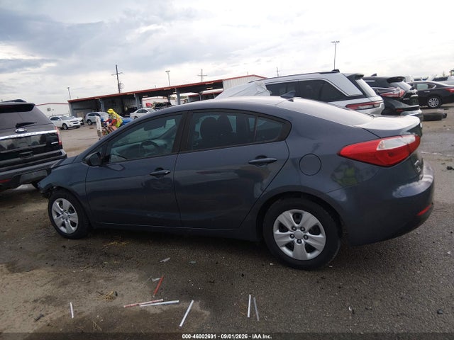 Продажа на аукционе авто 2016 Kia Forte Lx, vin: KNAFK4A60G5605175, номер лота: 46002691