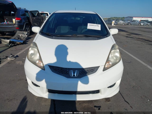 2011 Honda Fit Sport მანქანა იყიდება აუქციონზე, vin: JHMGE8H56BS005112, აუქციონის ნომერი: 46002696