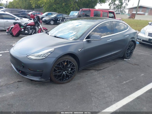 5YJ3E1EB8JF099393 Tesla Model 3 Long Range/performance