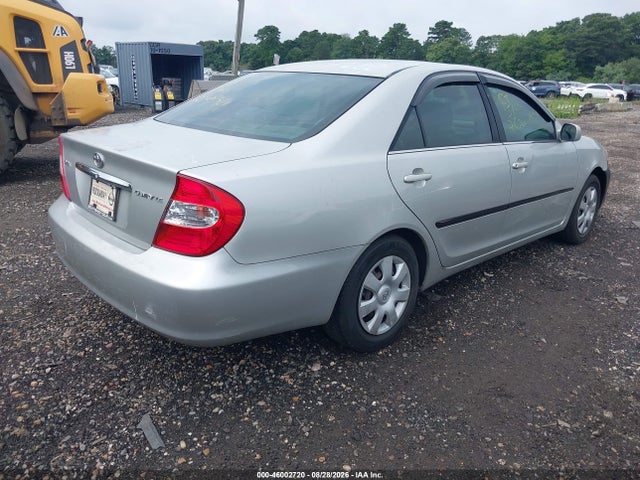 2002 Toyota Camry Le მანქანა იყიდება აუქციონზე, vin: 4T1BE32K02U522225, აუქციონის ნომერი: 46002720