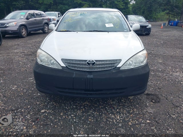 2002 Toyota Camry Le მანქანა იყიდება აუქციონზე, vin: 4T1BE32K02U522225, აუქციონის ნომერი: 46002720