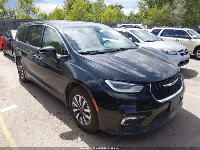 Aukcja sprzedaży 2023 Chrysler Pacifica Hybrid Touring L, vin: 2C4RC1L77PR559008, numer aukcji: 46002732