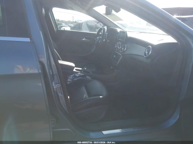 WDCTG4GB5FJ066094 Mercedes-Benz Gla 250 4matic