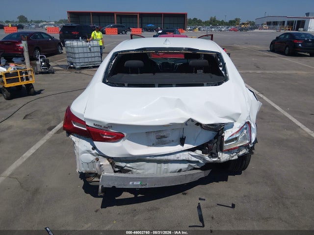 Продаж на аукціоні авто 2018 Chevrolet Malibu Lt, vin: 1G1ZD5ST4JF246251, номер лоту: 46002760