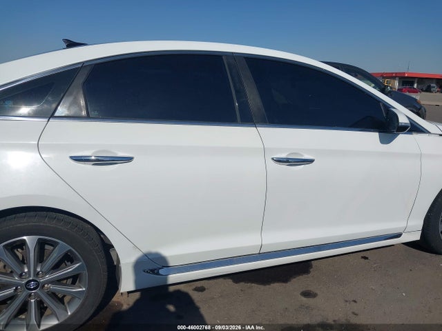 Hyundai Sonata Limited 2016 5NPE34AF9GH355690 Image 14