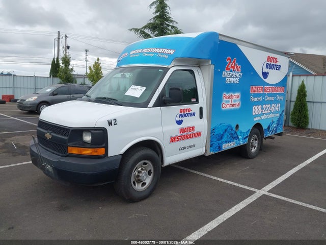 Chevrolet Express Cutaway 3500 2016 1GB0GRFG2G1127426 Image 2