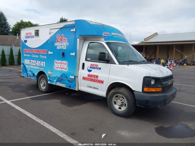 46002784 :رقم المزاد ، 1GB0GRFG2G1121455 vin ، 2016 Chevrolet Express Cutaway 3500 مزاد بيع