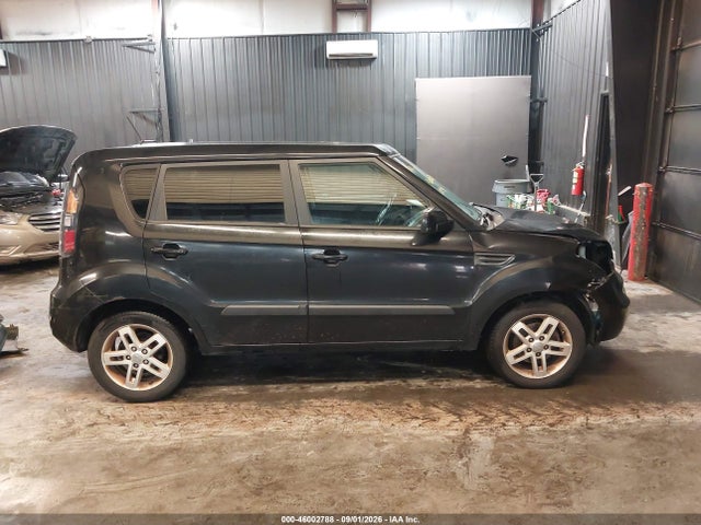 Продаж на аукціоні авто 2011 Kia Soul +, vin: KNDJT2A26B7711493, номер лоту: 46002788
