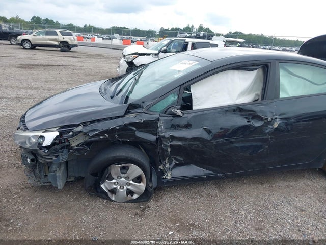 Продажа на аукционе авто 2017 Kia Forte Lx, vin: 3KPFK4A70HE070592, номер лота: 46002793
