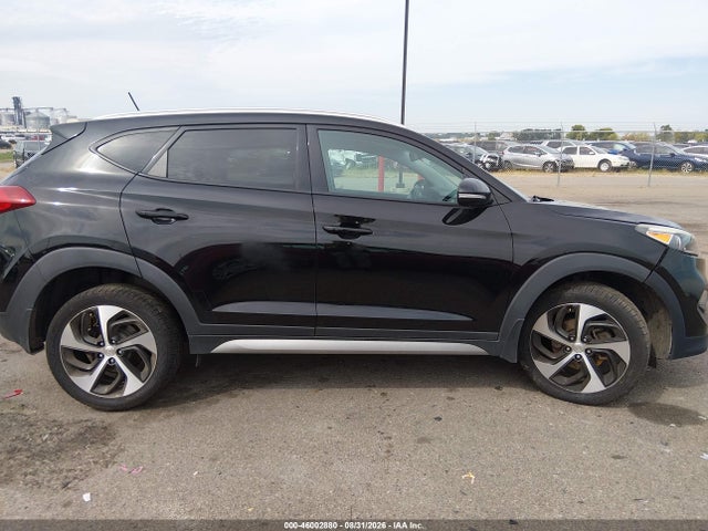 KM8J3CA29HU361319 Hyundai Tucson Sport