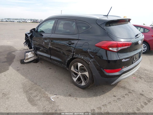 KM8J3CA29HU361319 Hyundai Tucson Sport