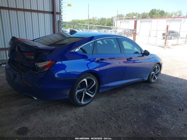 1HGCV1F38NA081001 Honda Accord Sport