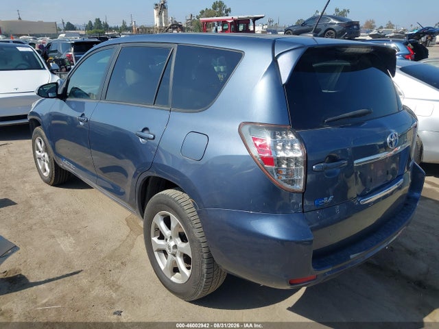 Toyota RAV4 EV 2014 2T3YL4DV0EW002356 Image 3