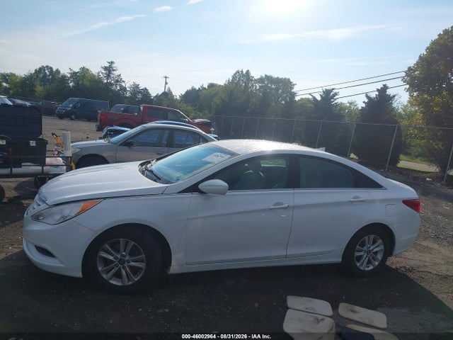 Продажа на аукционе авто 2013 Hyundai Sonata Gls, vin: 5NPEB4AC9DH733155, номер лота: 46002964