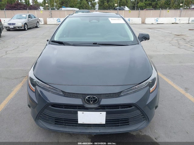 5YFB4MDE0RP175670 Toyota COROLLA LE
