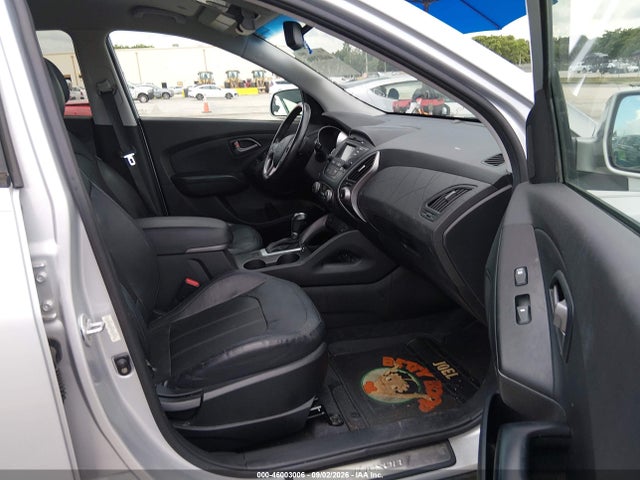 46003006 :رقم المزاد ، KM8JU3AG1FU049825 vin ، 2015 Hyundai Tucson Limited مزاد بيع