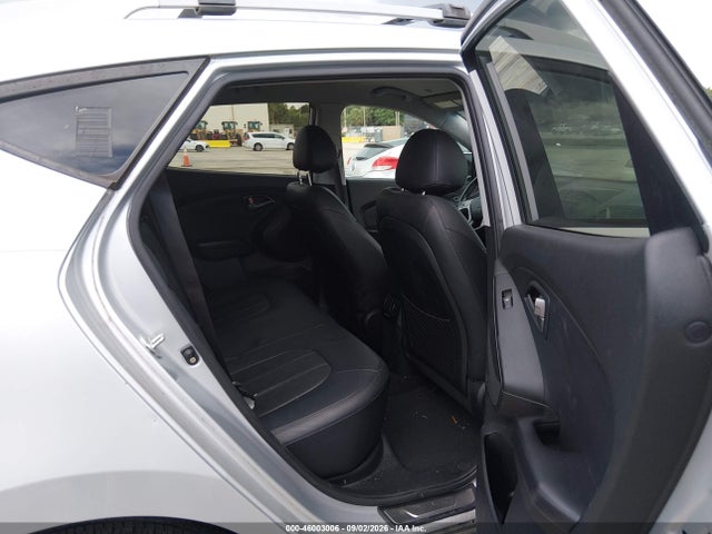 46003006 :رقم المزاد ، KM8JU3AG1FU049825 vin ، 2015 Hyundai Tucson Limited مزاد بيع