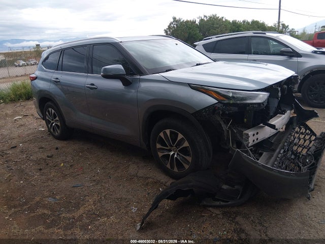 Toyota Highlander Xle 2021 5TDHZRAH4MS043244 главное изображение
