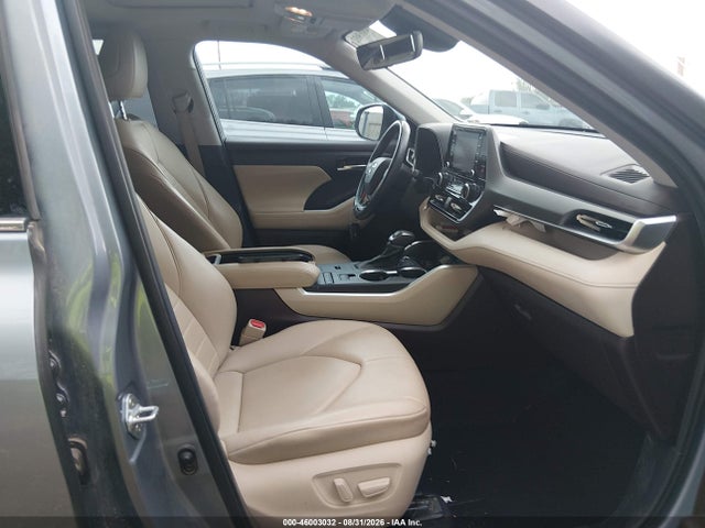 Toyota Highlander Xle 2021 5TDHZRAH4MS043244 Image 5