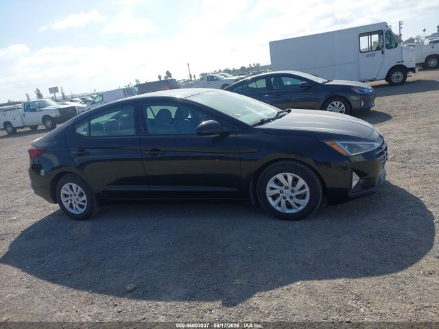Продаж на аукціоні авто 2019 Hyundai Elantra Se, vin: 5NPD74LF1KH440755, номер лоту: 46003037