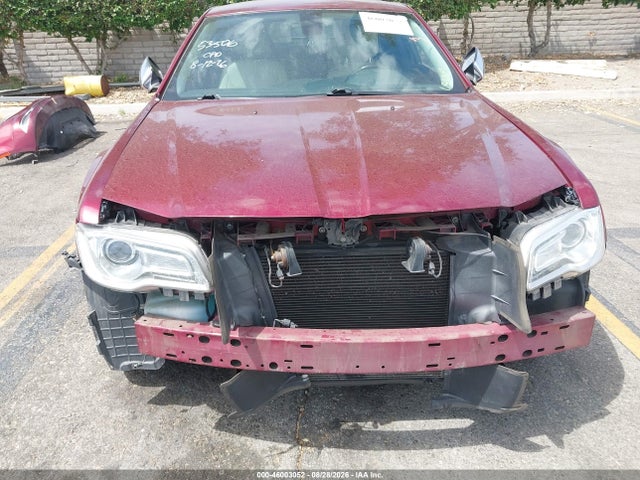 46003052 :رقم المزاد ، 2C3CCAEG3JH123034 vin ، 2018 Chrysler 300 Limited مزاد بيع