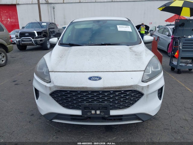 1FMCU9G63LUA79981 Ford ESCAPE SE