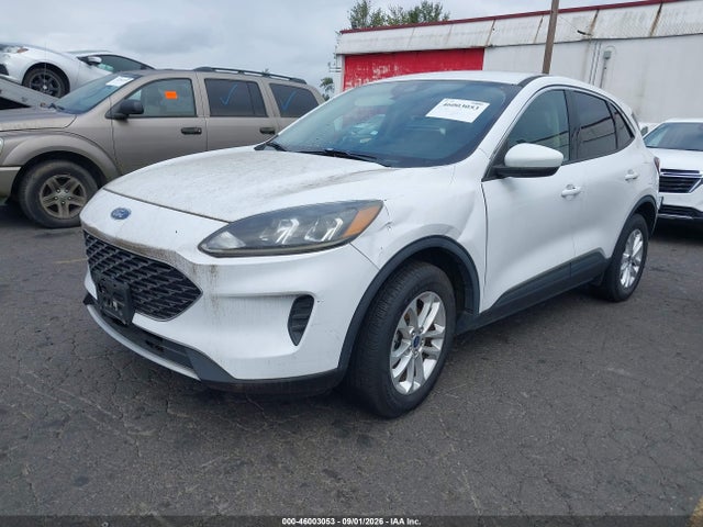 1FMCU9G63LUA79981 Ford ESCAPE SE