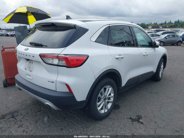 1FMCU9G63LUA79981 Ford ESCAPE SE