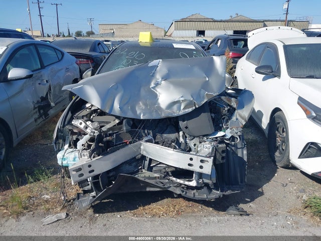 46003061 :رقم المزاد ، JTHKD5BH6H2287744 vin ، 2017 Lexus Ct 200h مزاد بيع