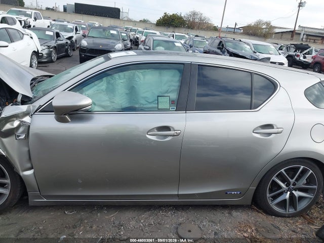 46003061 :رقم المزاد ، JTHKD5BH6H2287744 vin ، 2017 Lexus Ct 200h مزاد بيع
