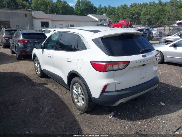 1FMCU9G64NUA44241 Ford ESCAPE SE