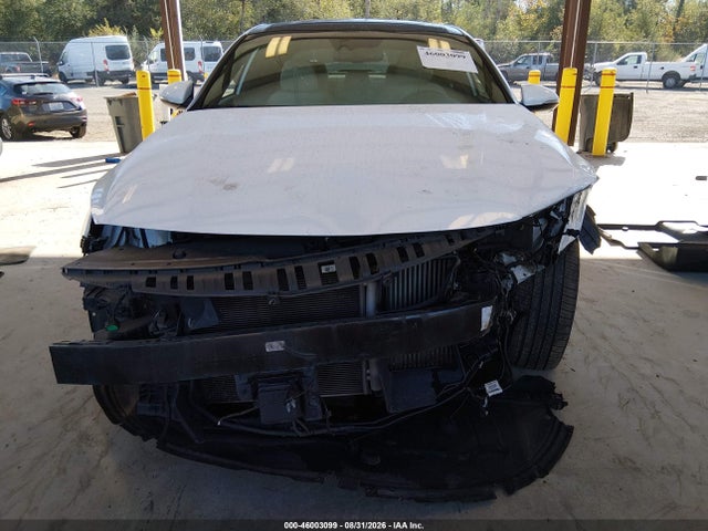 46003099 :رقم المزاد ، 5XXGV4L22HG167281 vin ، 2017 Kia Optima Sxl Turbo مزاد بيع