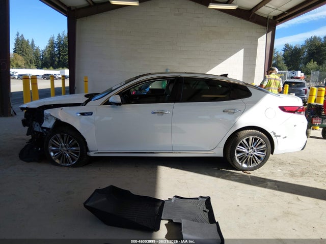 46003099 :رقم المزاد ، 5XXGV4L22HG167281 vin ، 2017 Kia Optima Sxl Turbo مزاد بيع