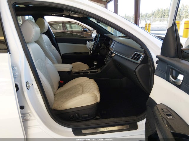 46003099 :رقم المزاد ، 5XXGV4L22HG167281 vin ، 2017 Kia Optima Sxl Turbo مزاد بيع