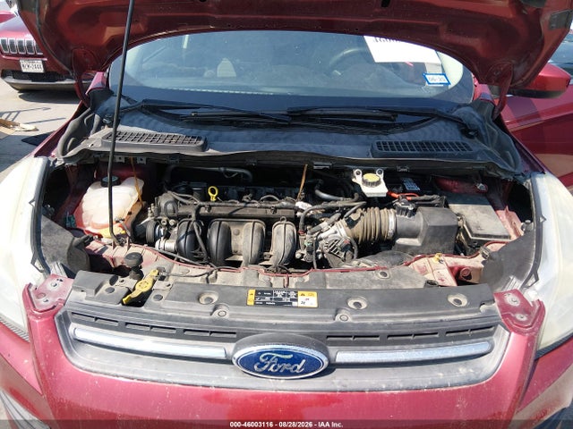 46003116 :رقم المزاد ، 1FMCU0G71FUC39199 vin ، 2015 Ford Escape Se مزاد بيع