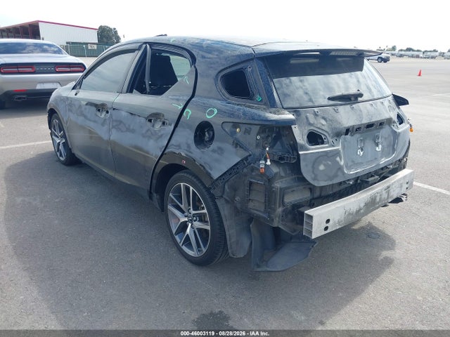 Lexus CT 200H 2014 JTHKD5BH4E2184219 Image 3