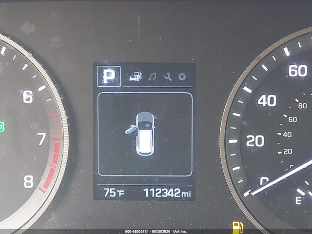 KM8J33A42GU102171 Hyundai TUCSON SE